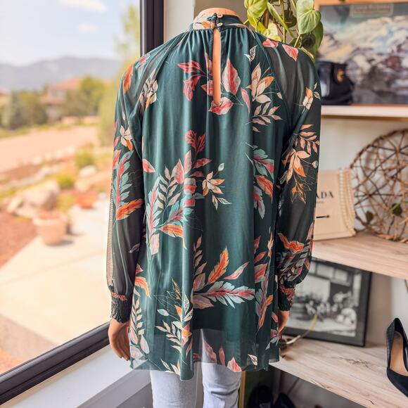 NWT-Gimmicks by Buckle, Leaf Print Mesh Henley Long Sleeve Top, Women’s X-Small - Picture 5 of 12